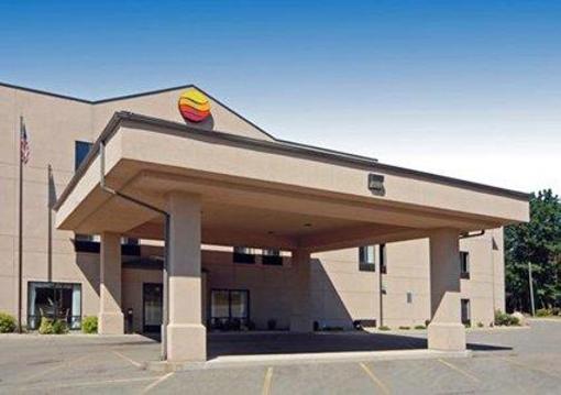 фото отеля Comfort Inn Charlotte (Michigan)
