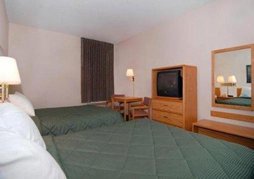 фото отеля Comfort Inn Charlotte (Michigan)