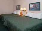 фото отеля Comfort Inn Charlotte (Michigan)