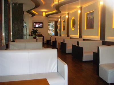 фото отеля Henry Hotel Khach San Henry