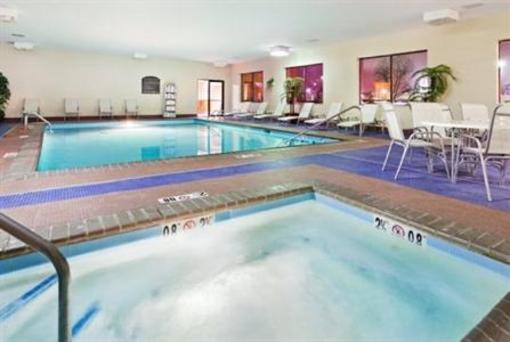 фото отеля Holiday Inn Express East Louisville