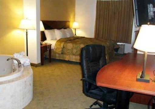 фото отеля Comfort Inn & Suites Greenville Illinois