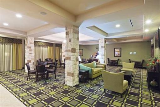 фото отеля Holiday Inn Express & Suites Brady