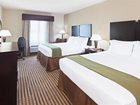 фото отеля Holiday Inn Express & Suites Brady