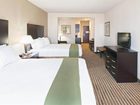 фото отеля Holiday Inn Express & Suites Brady