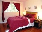 фото отеля Luxurious Waterfall and Pool Resort Hakalau