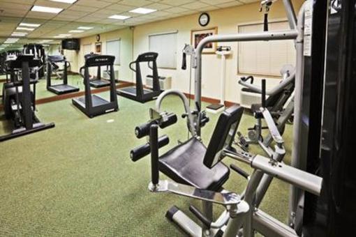 фото отеля Holiday Inn Express Hotel & Suites Jenks