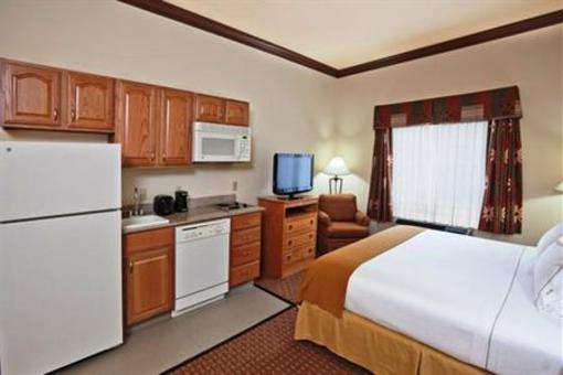 фото отеля Holiday Inn Express Hotel & Suites Jenks