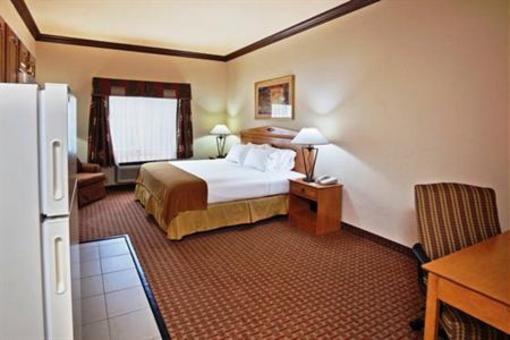 фото отеля Holiday Inn Express Hotel & Suites Jenks