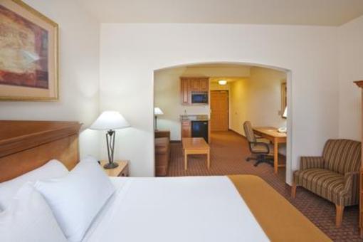 фото отеля Holiday Inn Express Hotel & Suites Jenks