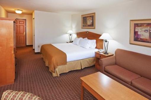 фото отеля Holiday Inn Express Hotel & Suites Jenks