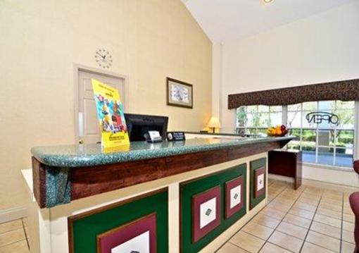 фото отеля Rodeway Inn And Suites Haines City