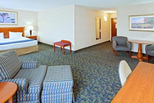 фото отеля Holiday Inn Express Martinsburg North