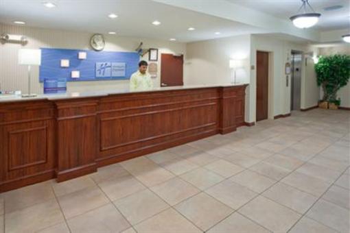 фото отеля Holiday Inn Express Martinsburg North