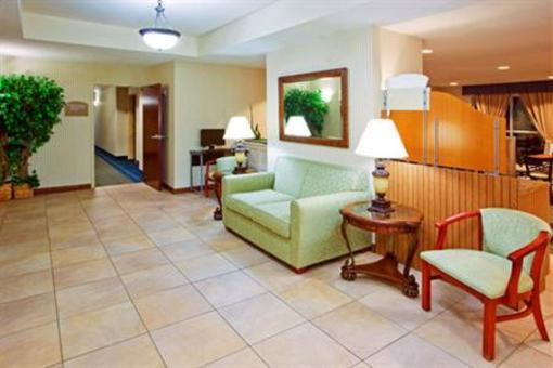фото отеля Holiday Inn Express Martinsburg North