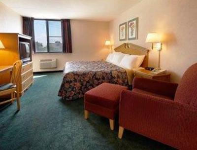 фото отеля Days Inn West Plymouth (Minnesota)