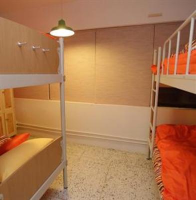 фото отеля Sum Guest House Station