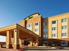 фото отеля Holiday Inn Express Hotel & Suites Buda