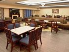 фото отеля Holiday Inn Express Hotel & Suites Buda