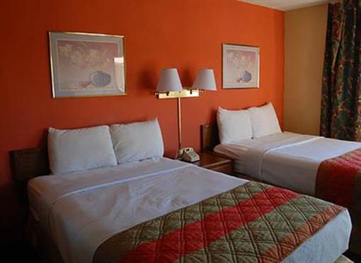 фото отеля Travelers Inn Niles