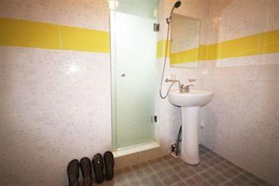 фото отеля K-Pop Guesthouse Seoul Station
