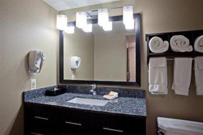 фото отеля La Quinta Inn & Suites San Diego Mission Bay