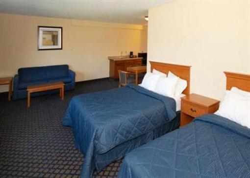 фото отеля Comfort Inn And Suites Streetsboro