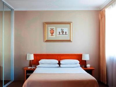 фото отеля Mont Clare Boutique Apartments
