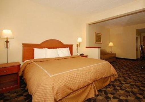 фото отеля Comfort Suites at Harbison