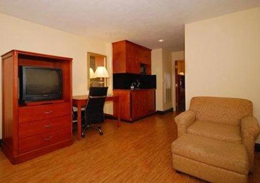 фото отеля Comfort Suites at Harbison