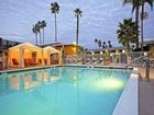 фото отеля Travelodge San Diego Mission Valley