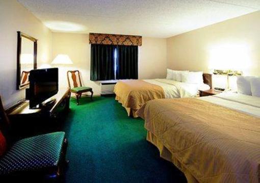 фото отеля Clarion Hotel Airport Milwaukee