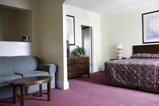 фото отеля Travelodge Chicago Downtown