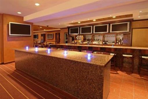 фото отеля Hilton Chicago O'Hare Airport