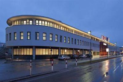 фото отеля Austria Trend Hotel Salzburg West
