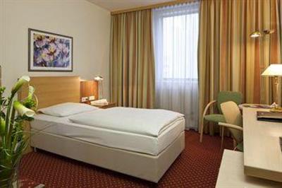 фото отеля Austria Trend Hotel Salzburg West
