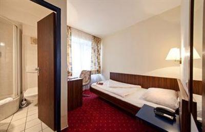 фото отеля Leonet Hotel