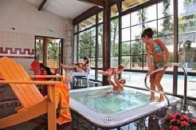 фото отеля Albirondack Camping Lodge & Spa