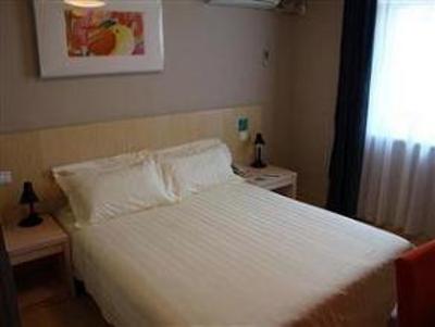 фото отеля Jinjiang Inn (Baoji Administrative Center)