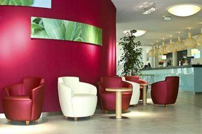 фото отеля Holiday Inn Express Marseille Saint Charles