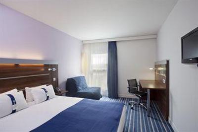фото отеля Holiday Inn Express Marseille Saint Charles