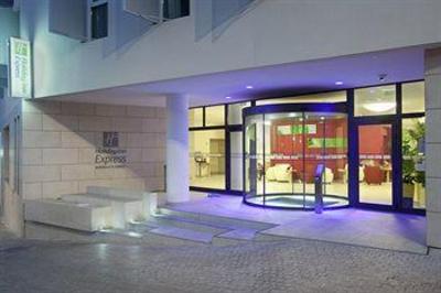 фото отеля Holiday Inn Express Marseille Saint Charles