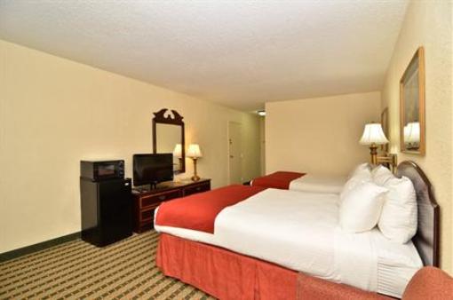 фото отеля BEST WESTERN Leesburg