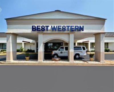 фото отеля BEST WESTERN Leesburg