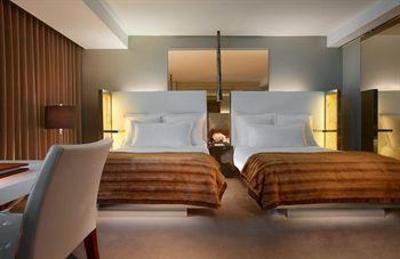 фото отеля SLS Hotel at Beverly Hills