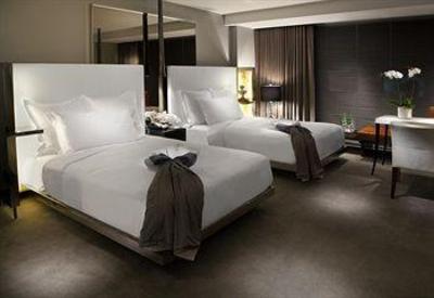 фото отеля SLS Hotel at Beverly Hills