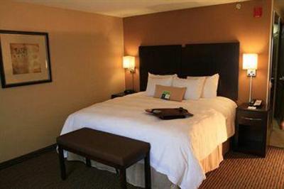 фото отеля Hampton Inn & Suites Bakersfield/Hwy 58, CA