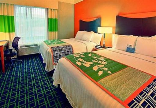 фото отеля Fairfield Inn & Suites Harrisburg West New Cumberland