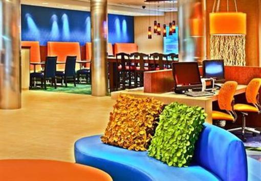 фото отеля Fairfield Inn & Suites Harrisburg West New Cumberland