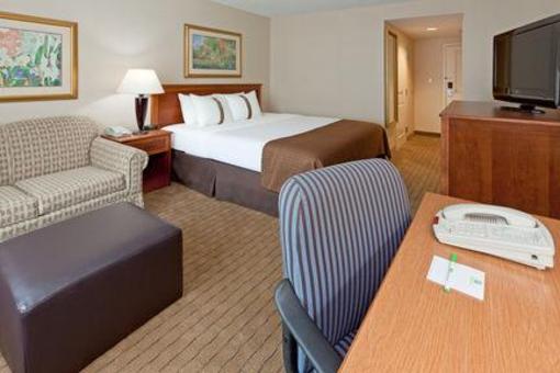 фото отеля Holiday Inn Johnstown - Gloversville